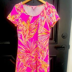 Lilly Pulitzer Parrots Cotton Short Sleeve Dress Magenta/Orange Small